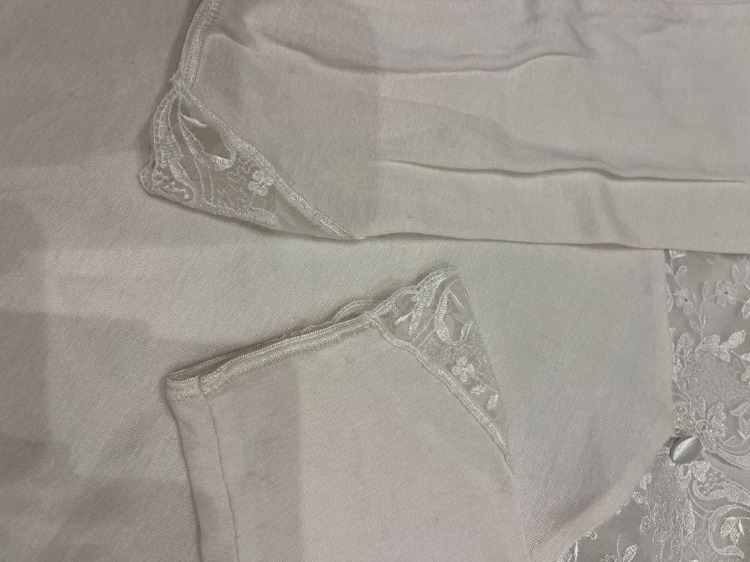 ハンロ　ホワイト 長袖 トップス