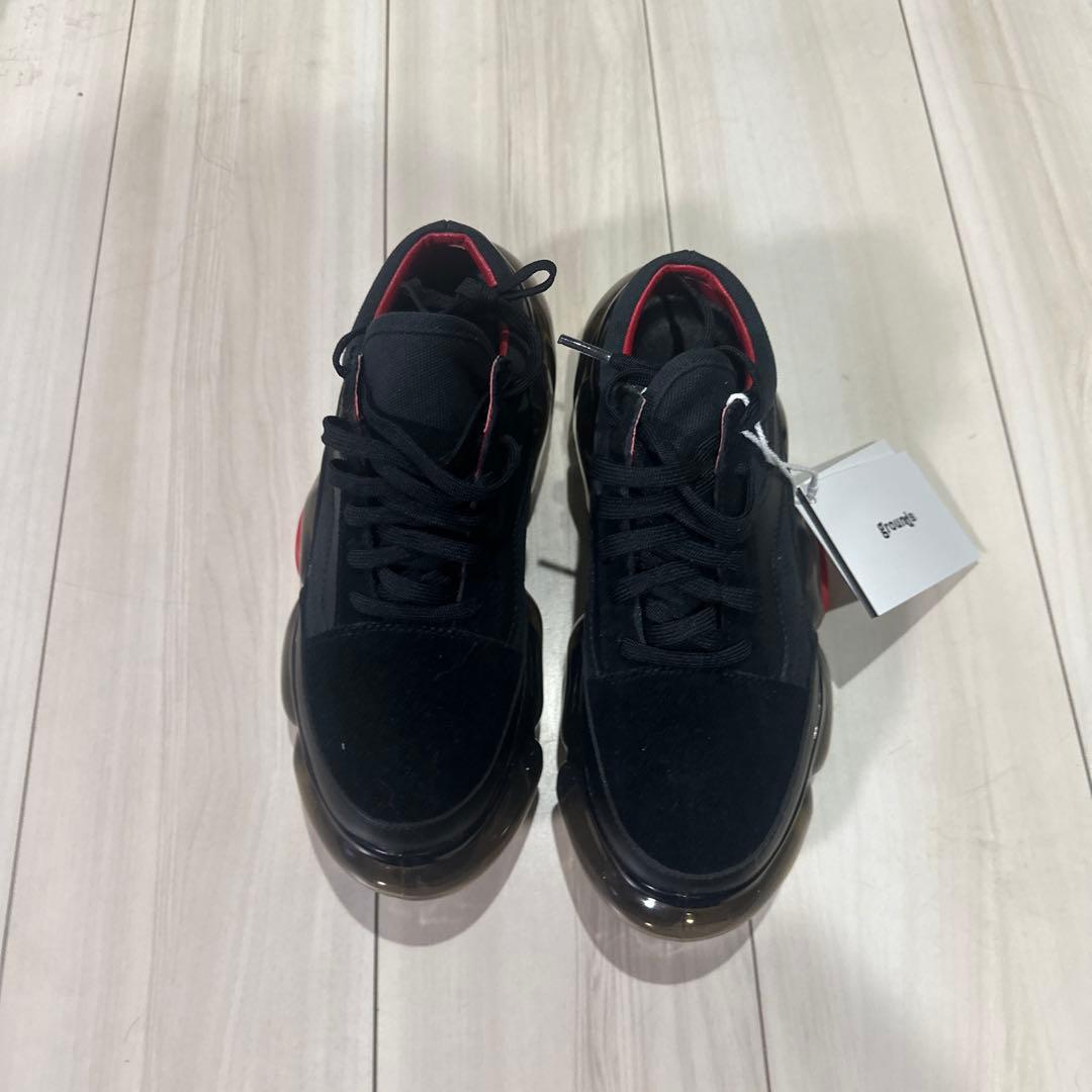 カジュアルスニーカー 黒/赤