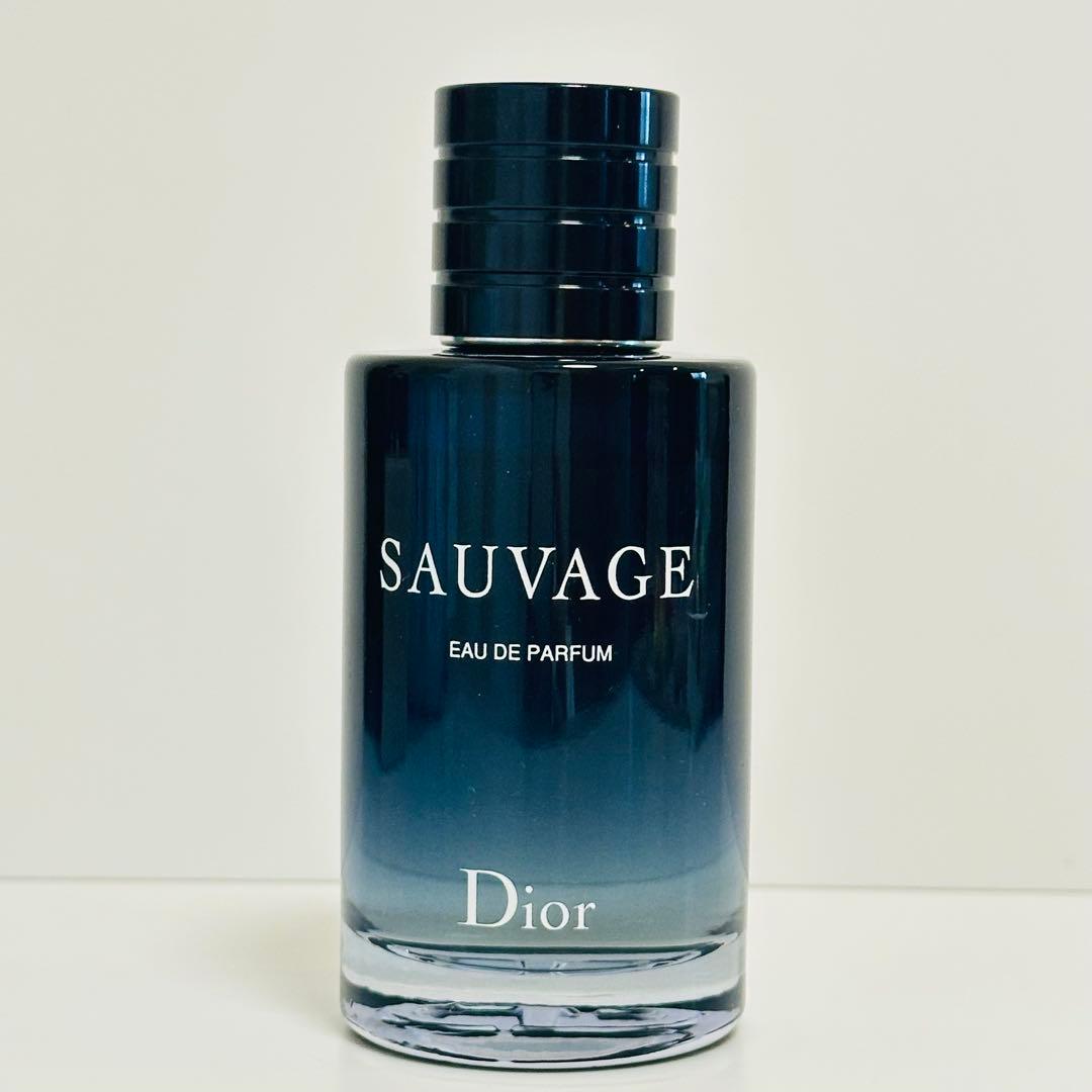 SAUVAGE ディオール ソヴァージュ オードパルファム　香水　100ml