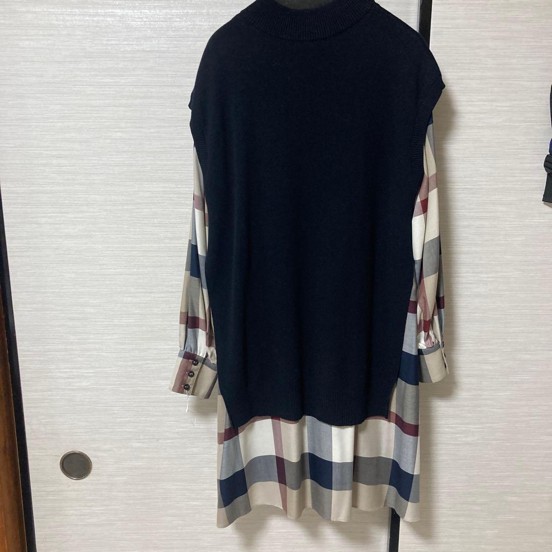 ブルーレーベルクレストブリッジニット