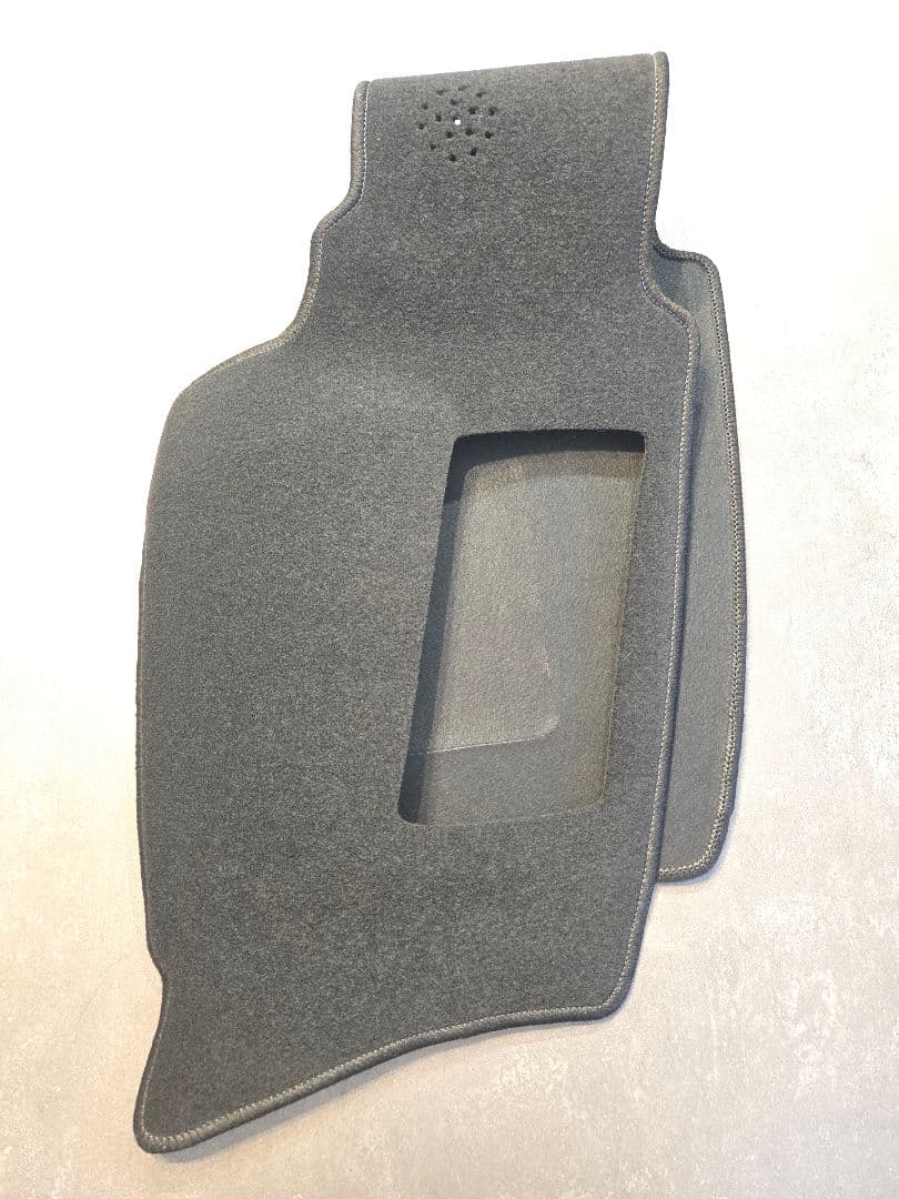 ★状態良好品★Sunland製『ダッシュボードマット』マツダ CX60 CX80