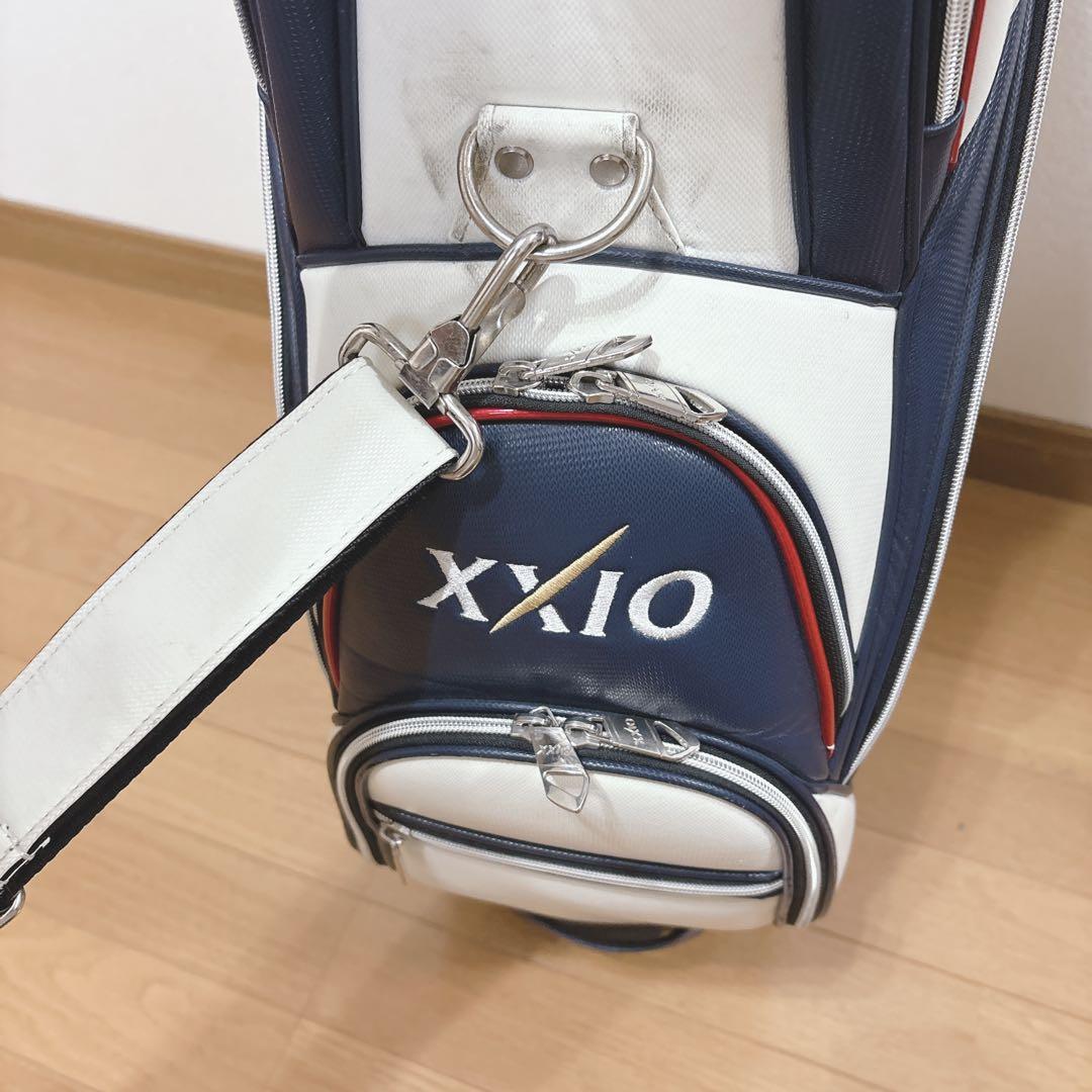 K434 XXIO ホワイトネイビー キャディバッグ
