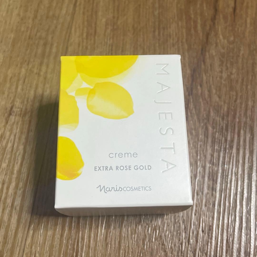 みみみナリス マジェスタ クリーム MAJESTA エクストラローズ