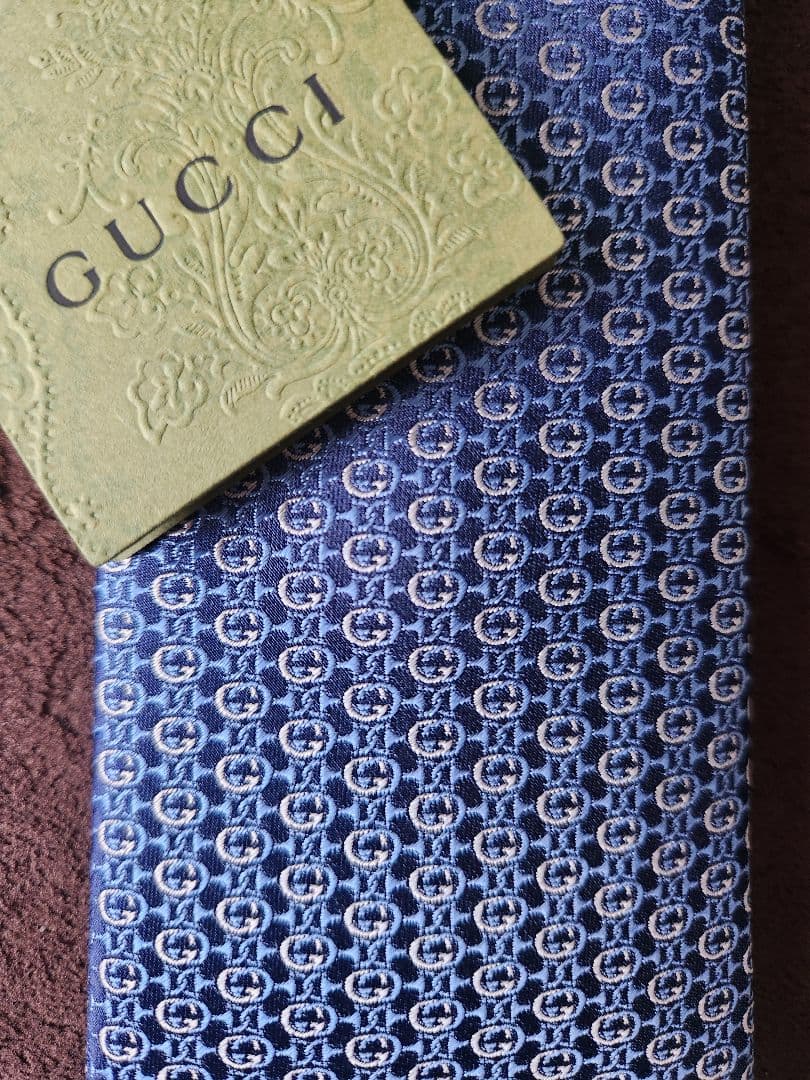 GUCCI　ネクタイ