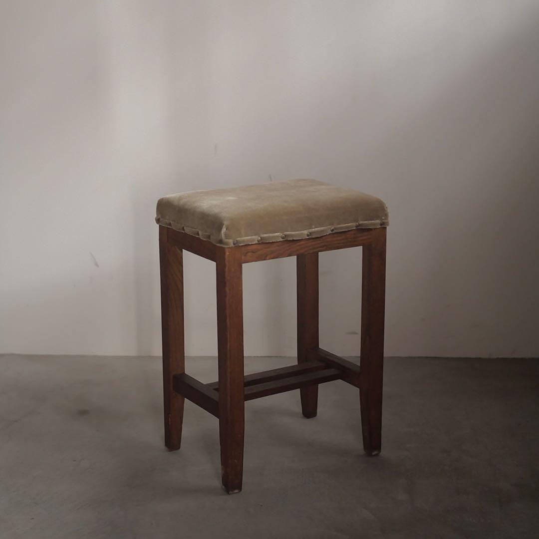 角スツール　張り替え済　スツール　椅子　古家具　古道具　アンティーク　昭和レトロ