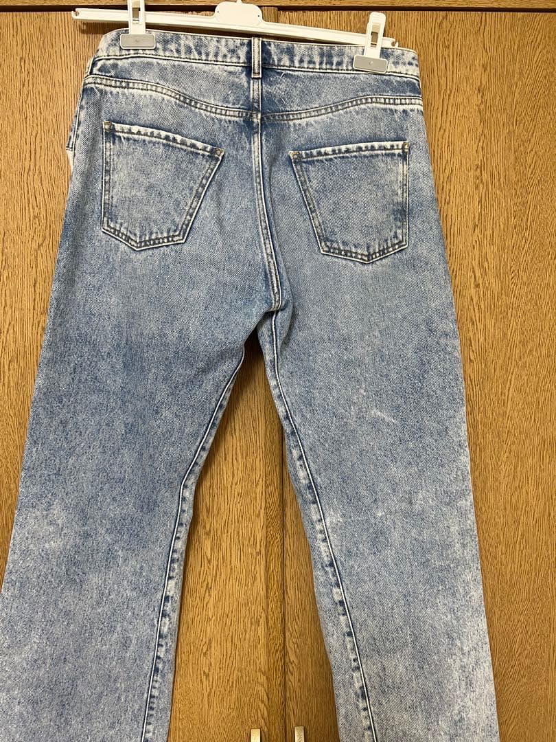 ストレートデニム ライトブルー