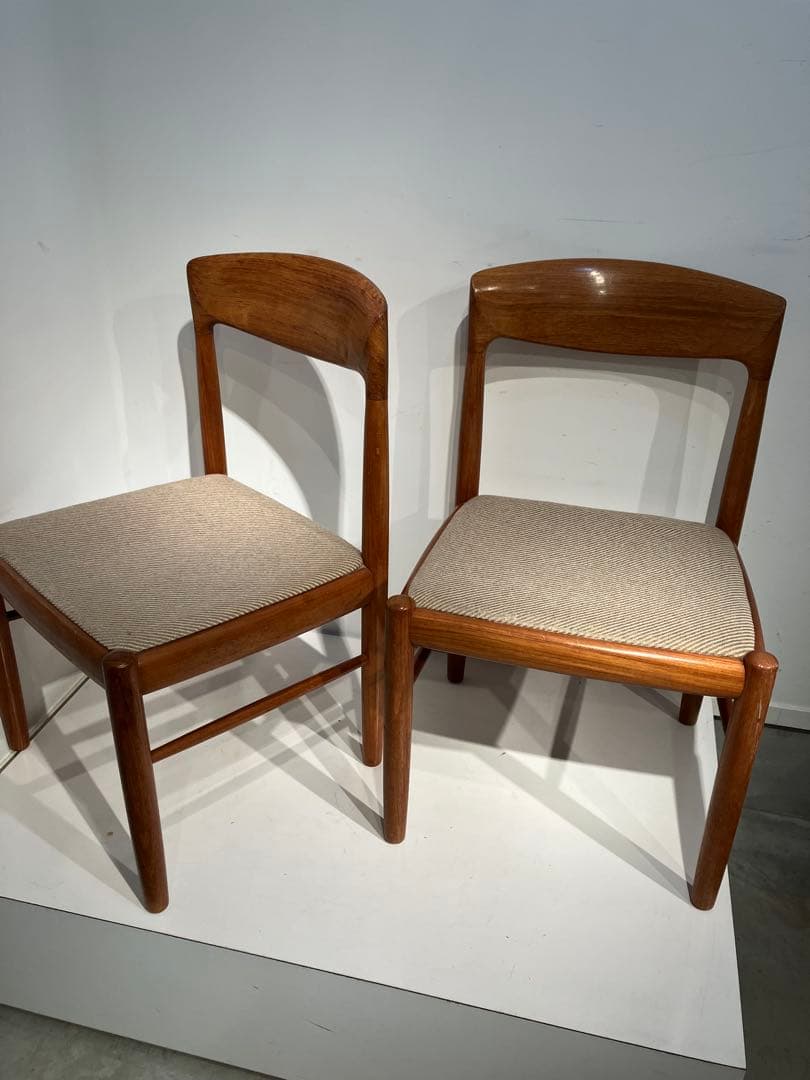 北欧、ヴィンテージチェア2脚セット、アクタス、北欧デザイン、レトロ、ウェグナー