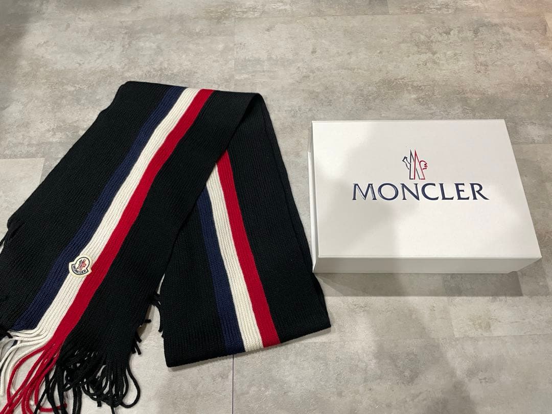 【箱、手提げ付き】Moncler ネイビー ストライプ マフラー