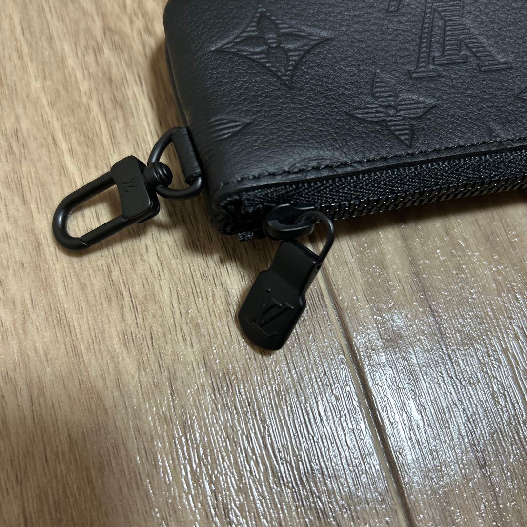 kako　ルイヴィトン　トリオメッセンジャーの付属の小銭入れ