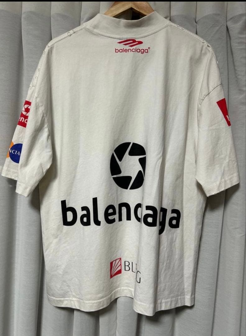balenciaga オーバーサイズTシャツ