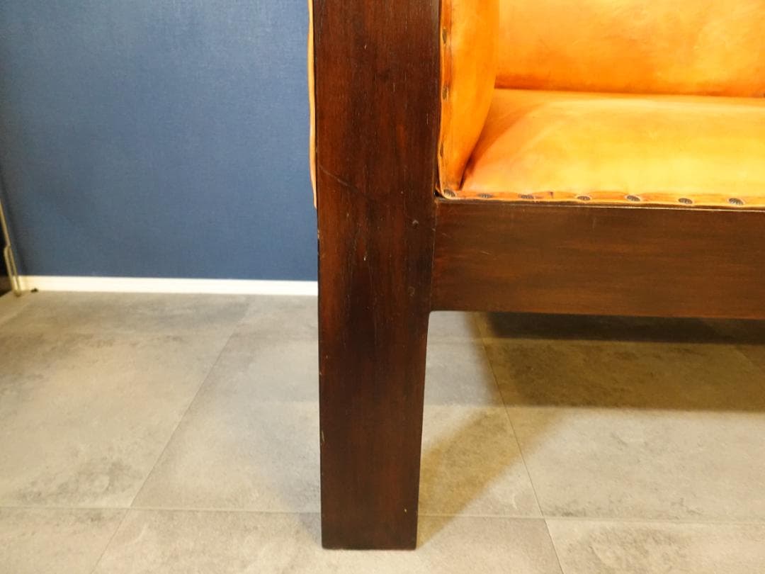 【価格見直しました】レザーソファ 3人掛け 本革調 アンティーク風 ノーブランド