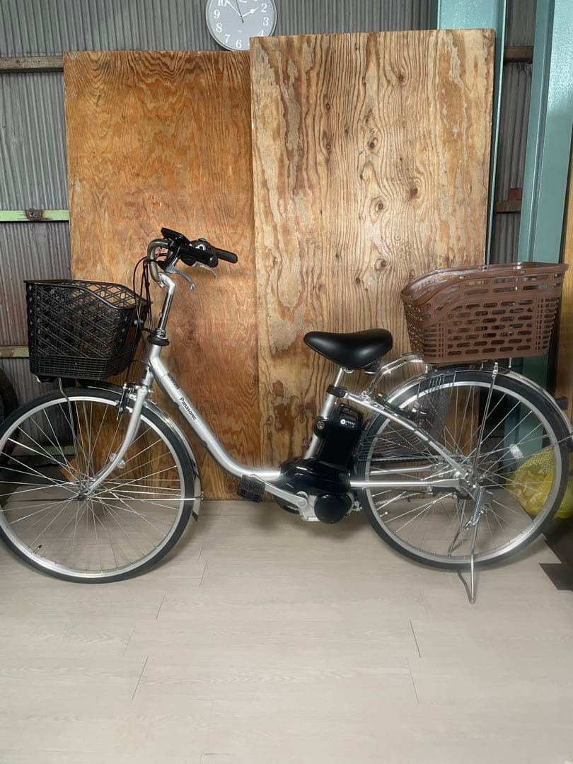 美品 Panasonic 電動自転車 26インチ