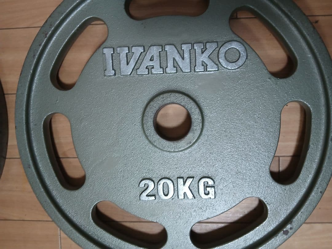 ②IVANKOイヴァンコ ラバープレー20kg x 1枚穴径50mm(同時購入)
