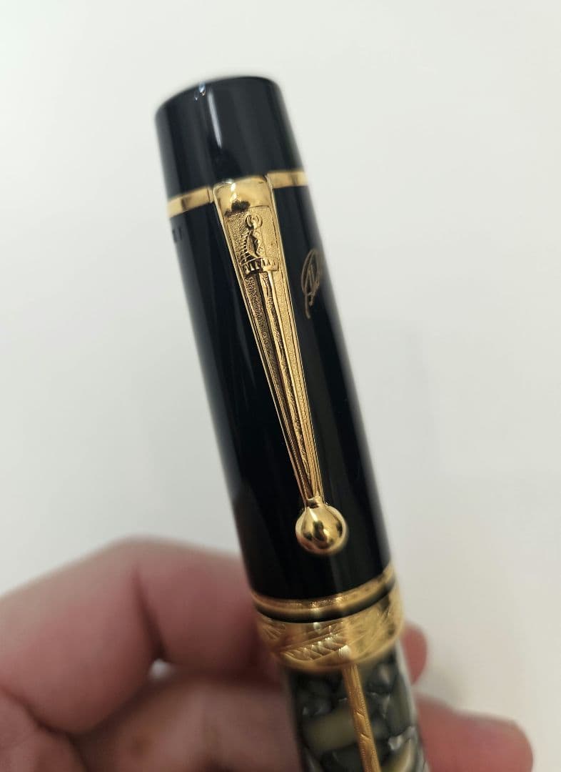 モンブラン　万年筆　作家シリーズ　アレキサンドル・デュマ　サインミス