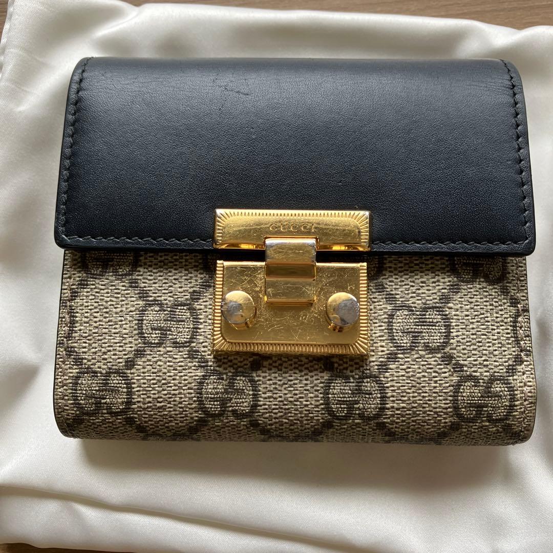 GUCCI 二つ折り財布 ベージュ ブラック