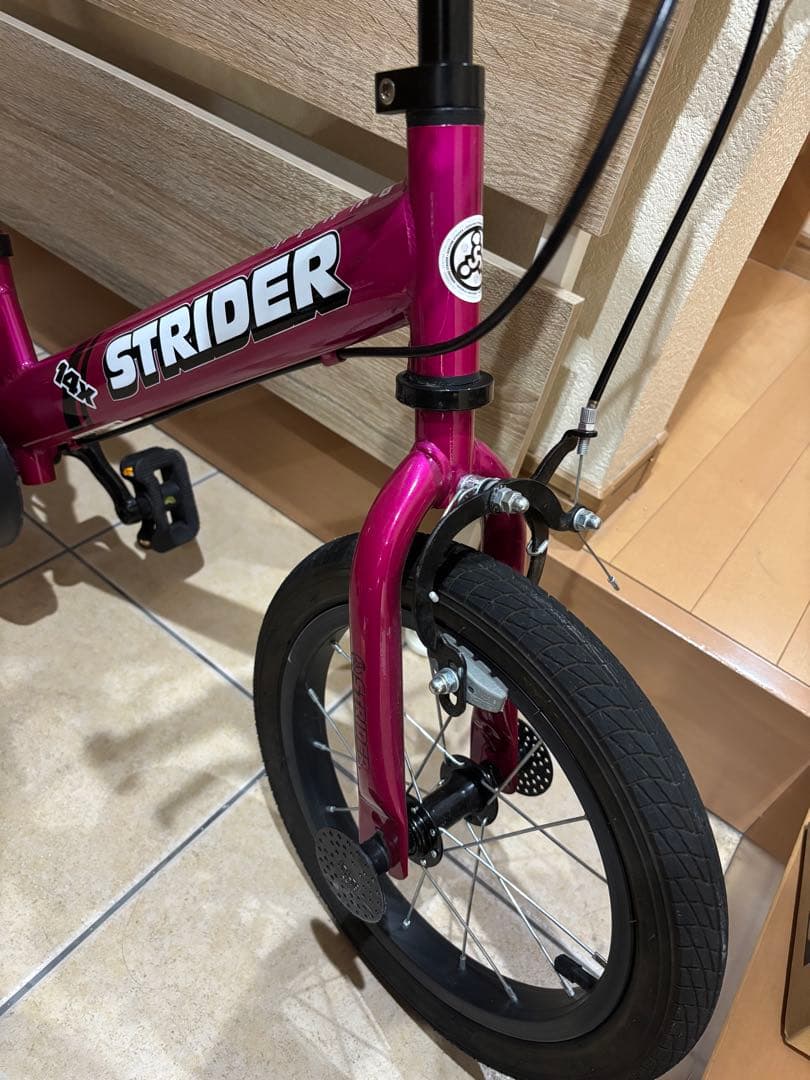 STRIDER 14x ピンク バランスバイク