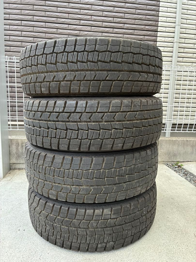 送料込み185/60r15ダンロップ　ウィンターマックス4本バリ山