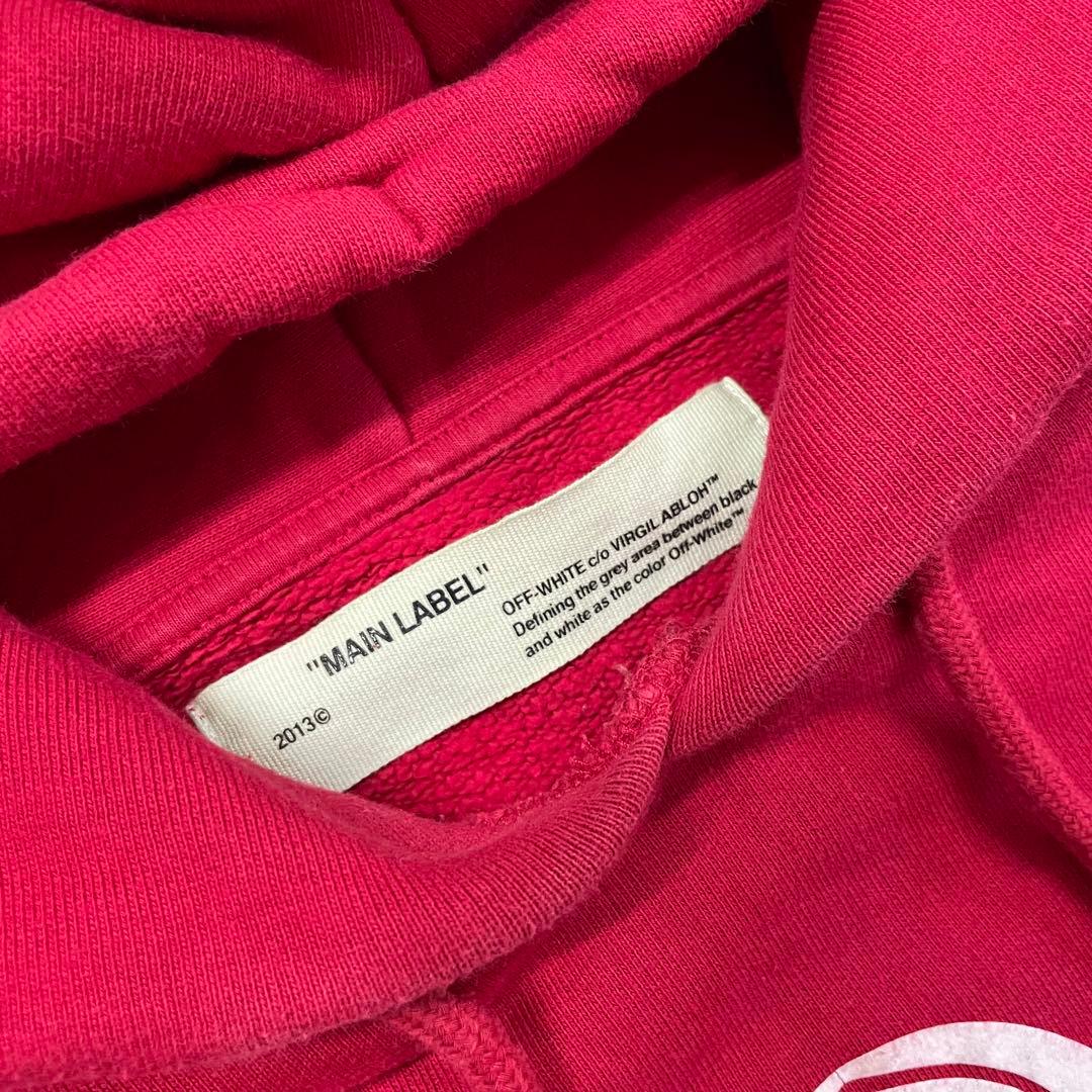 OFF WHITE パーカー BTS ホビ着用 フード付き