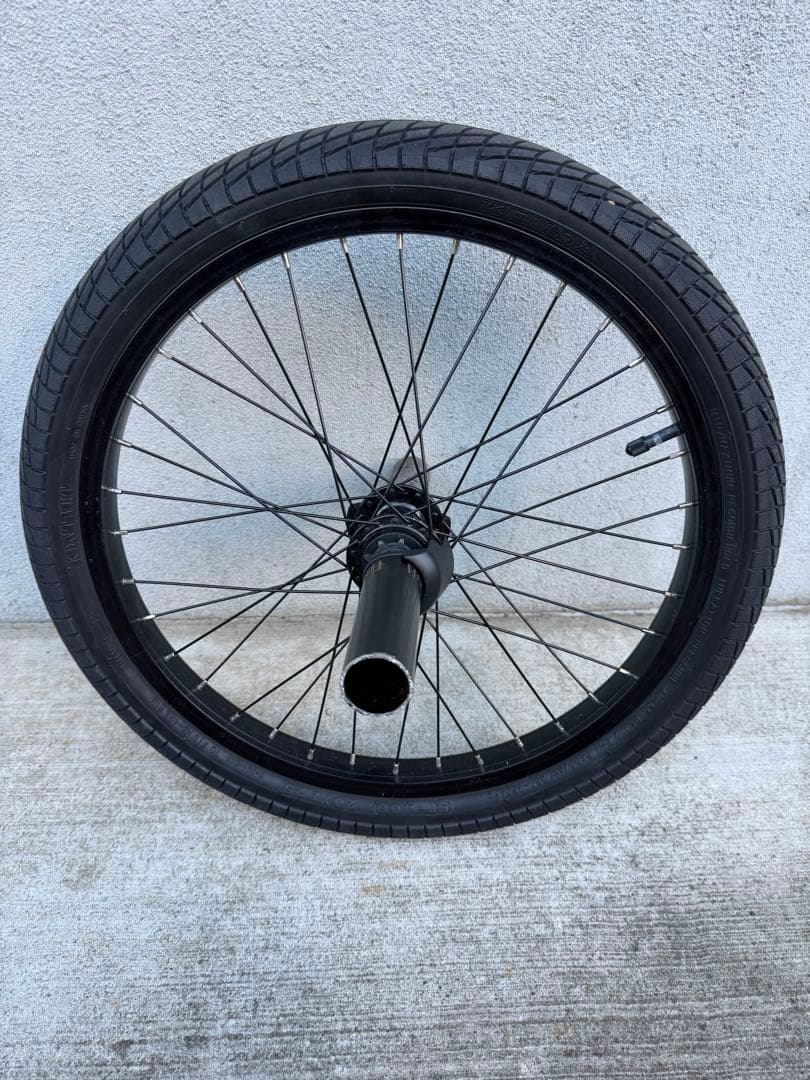 お得！ BMX用ホイール タイヤ&ペグ&ハブガード付き