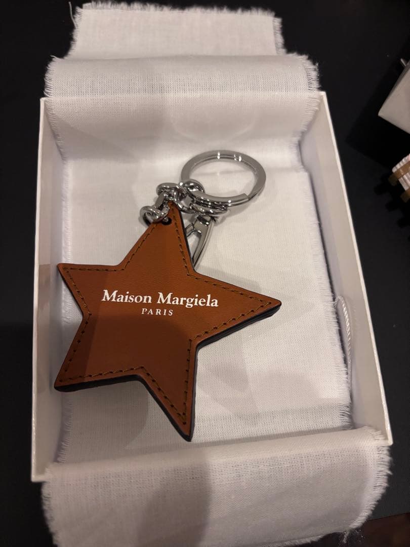メゾンマルジェラ　スター　キーリング　新品未使用