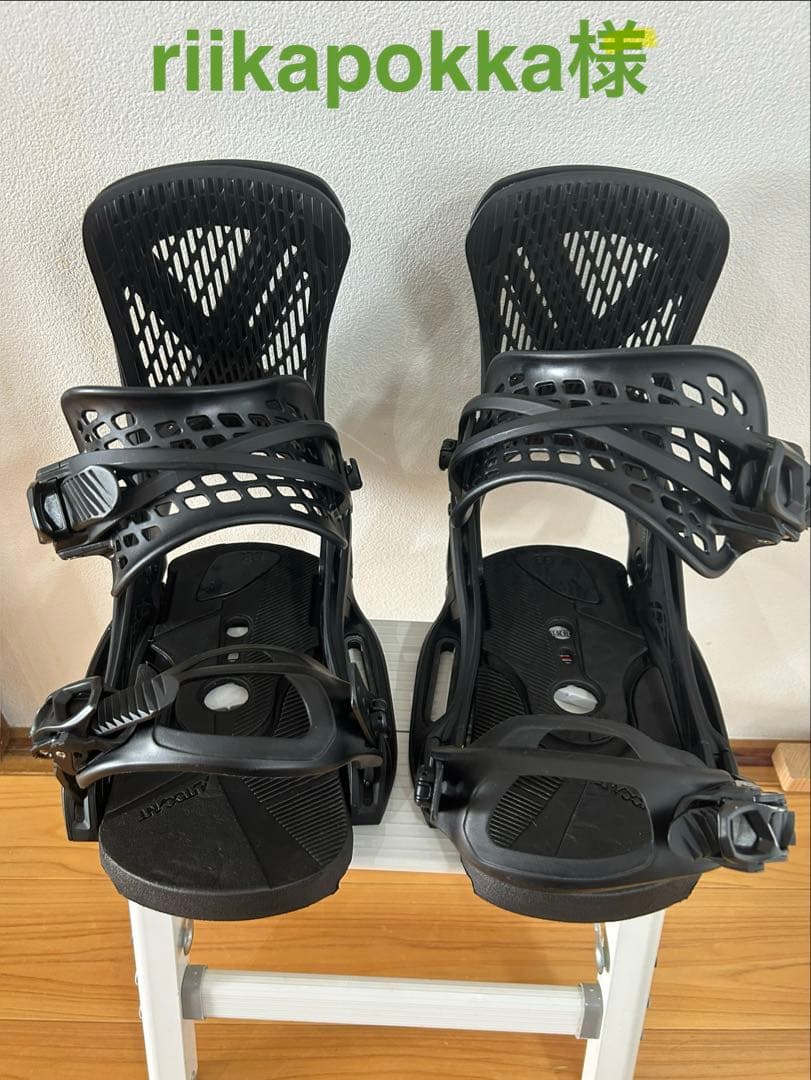 バートン(2024）スノーボード バインディング ジェネシス EST サイズM