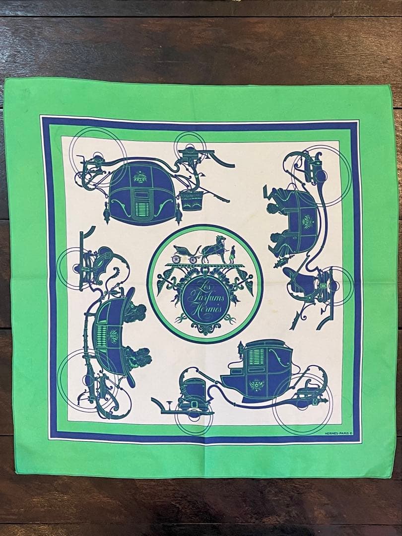 HERMES Vintageミニスカーフ