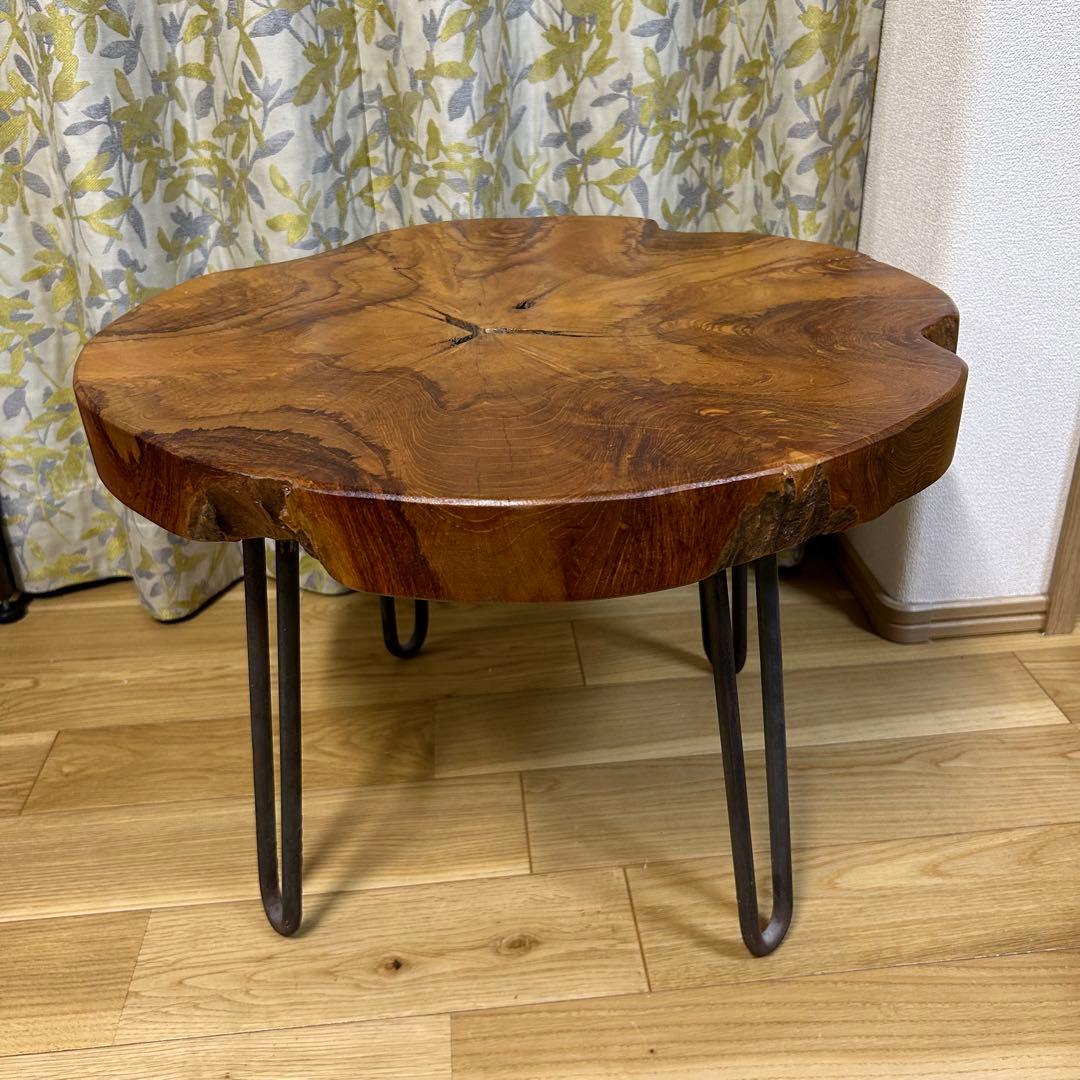切り株　輪切り　ローテーブル　木目天板　アイアン脚　おしゃれ