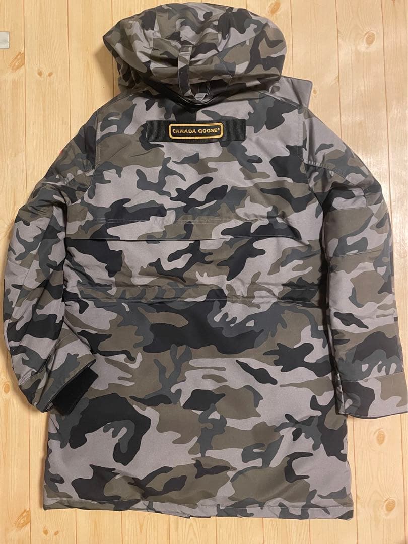 【新品未使用】正規品 ダウン　ガブリオラパーカー Sサイズ