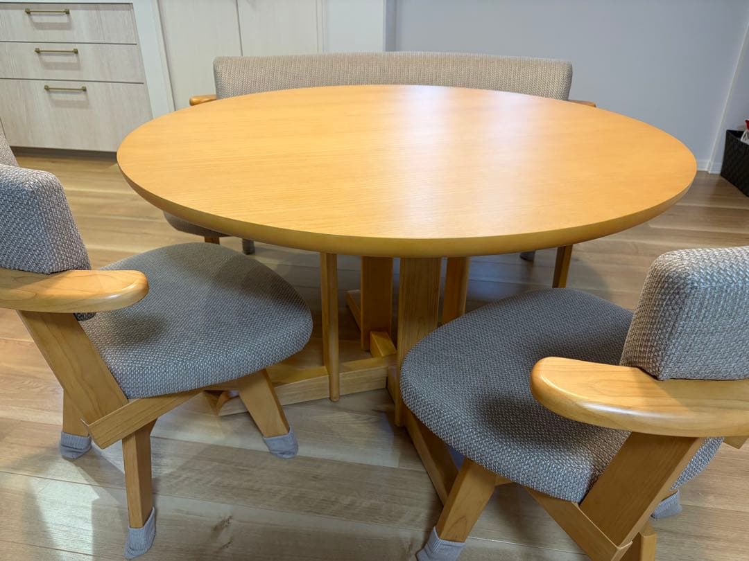 10日まで！東京インテリア　ダイニングテーブルセットの椅子① DARTS2