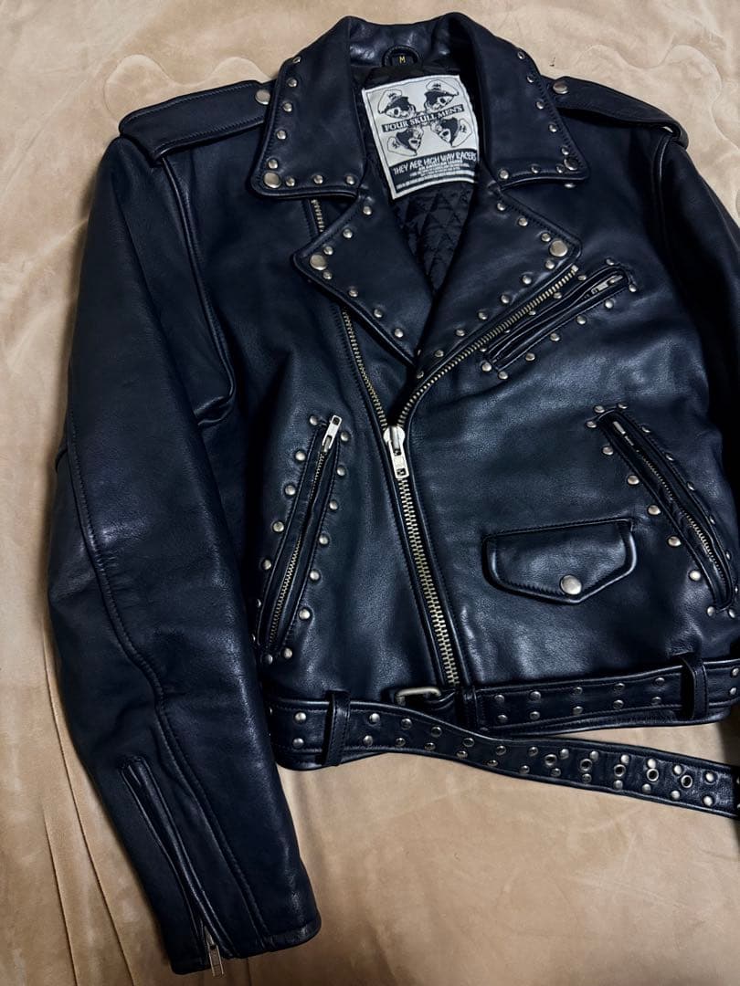 美品 FOUR SKULL 鋲ジャン スタッズ レザーダブルライダースジャケット
