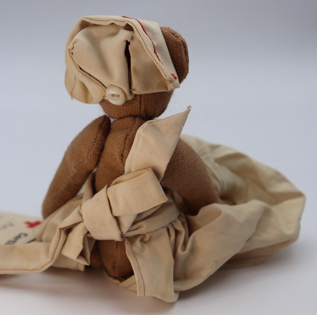 Nurse Amy アーティストベア 19cm Marsha DeHaven