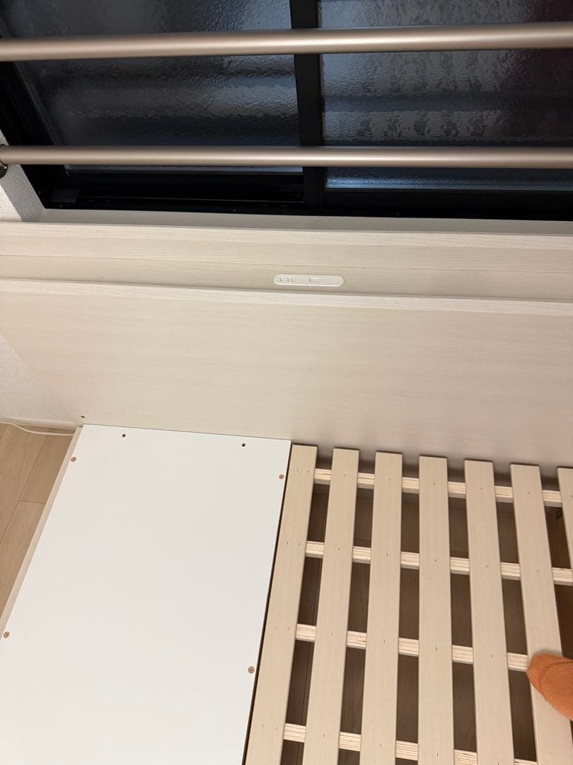 ニトリのセミダブル棚・サイド収納付きベッドフレーム(NS-003 深型/すのこ)