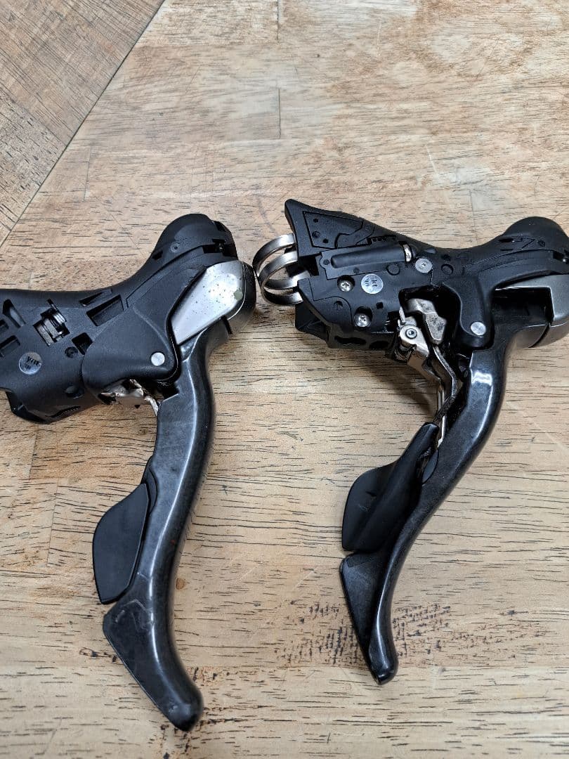 中古シマノ ULTEGRA ST6700左右セットフードカバー無し