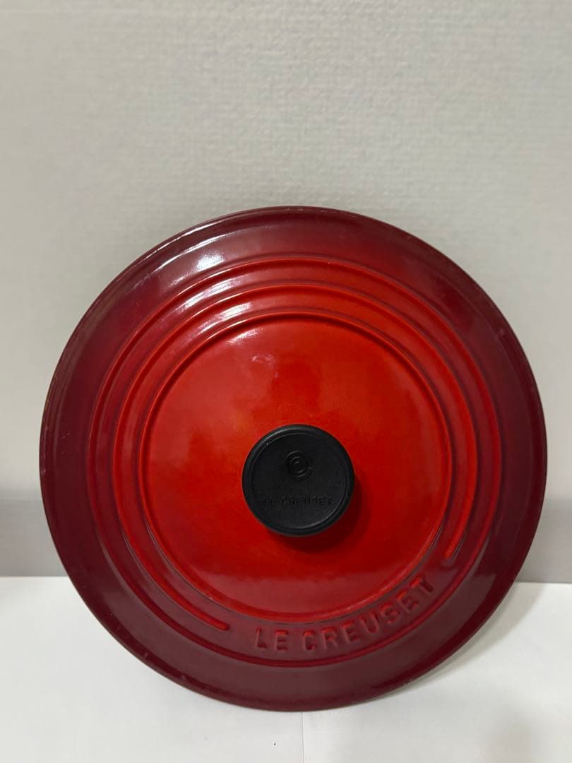 ル・クルーゼ LECREUSET ココット・ロンド 22cm 両手鍋