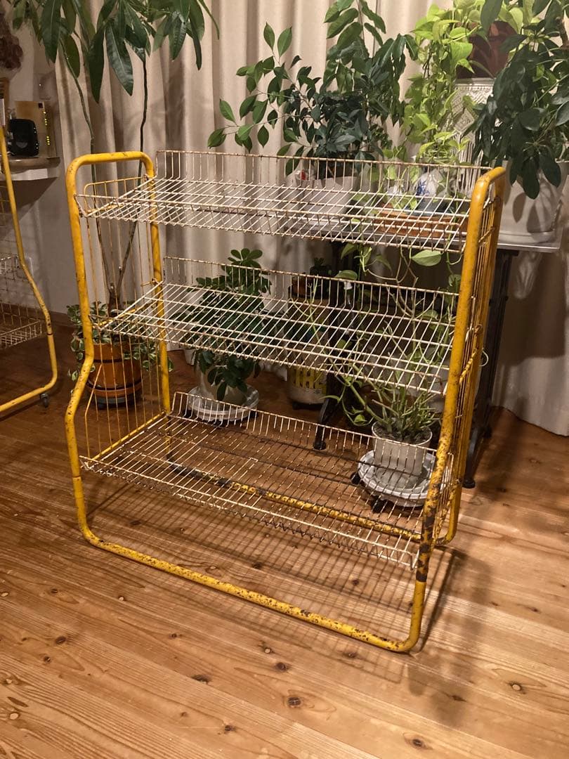 昭和レトロ　ワイヤーラック3段仕様　キャスター無ガーデニング　シャビーラック12