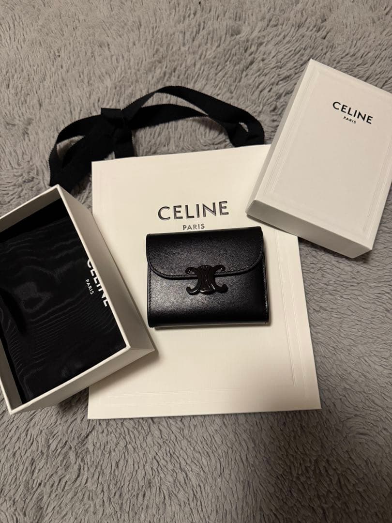 CELINE 折り財布