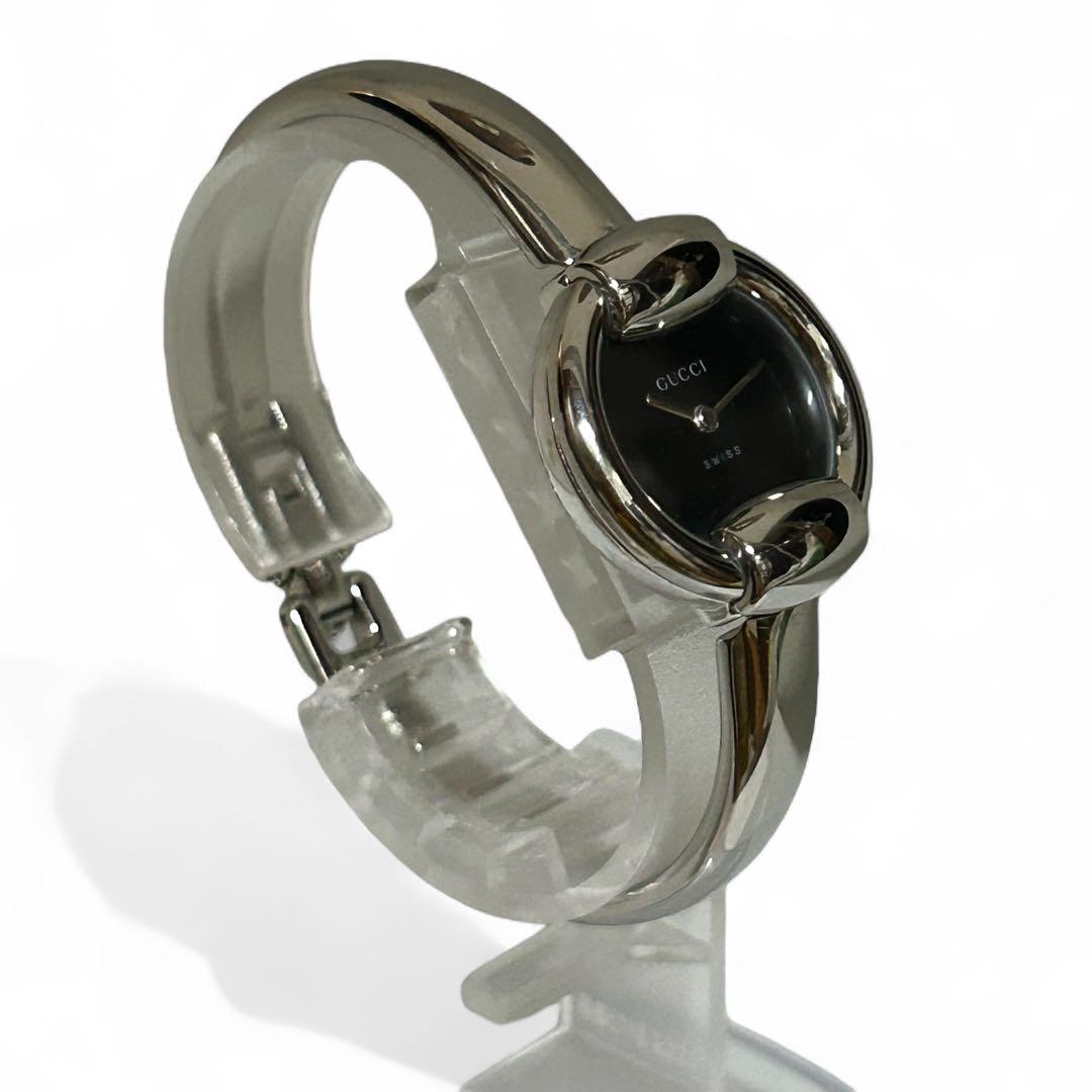 【極美品】GUCCIグッチ 稼働 レディース腕時計 バングル 箱付き1400L