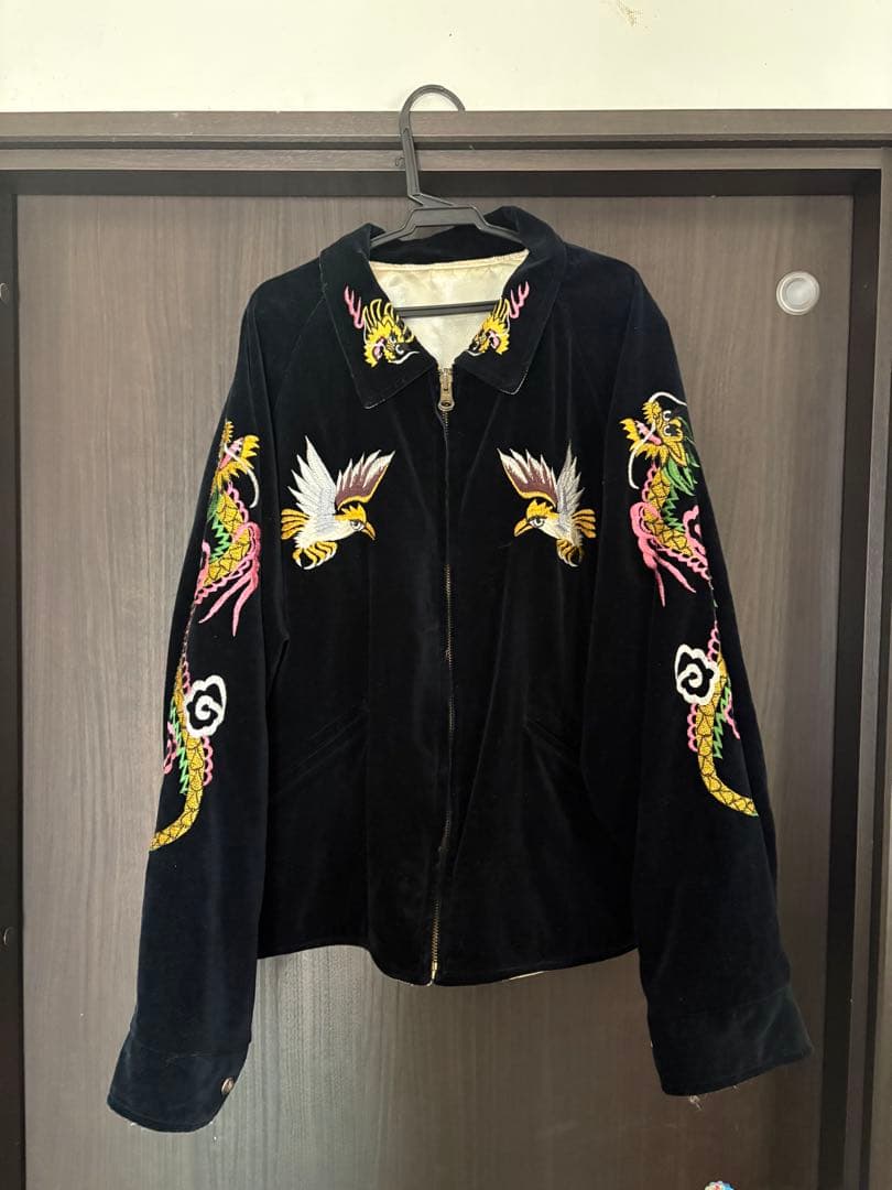 沖縄刺繍ベルベットスカジャン