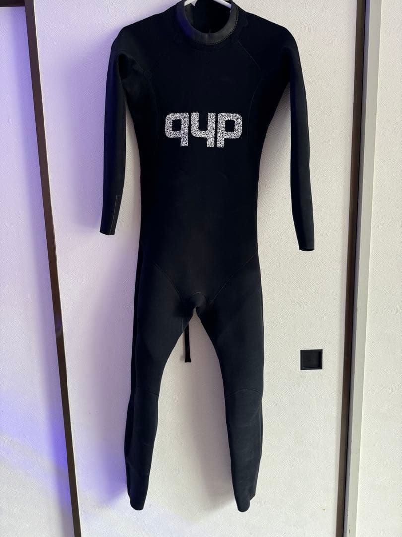 dhb blokウェットスーツ(美品)