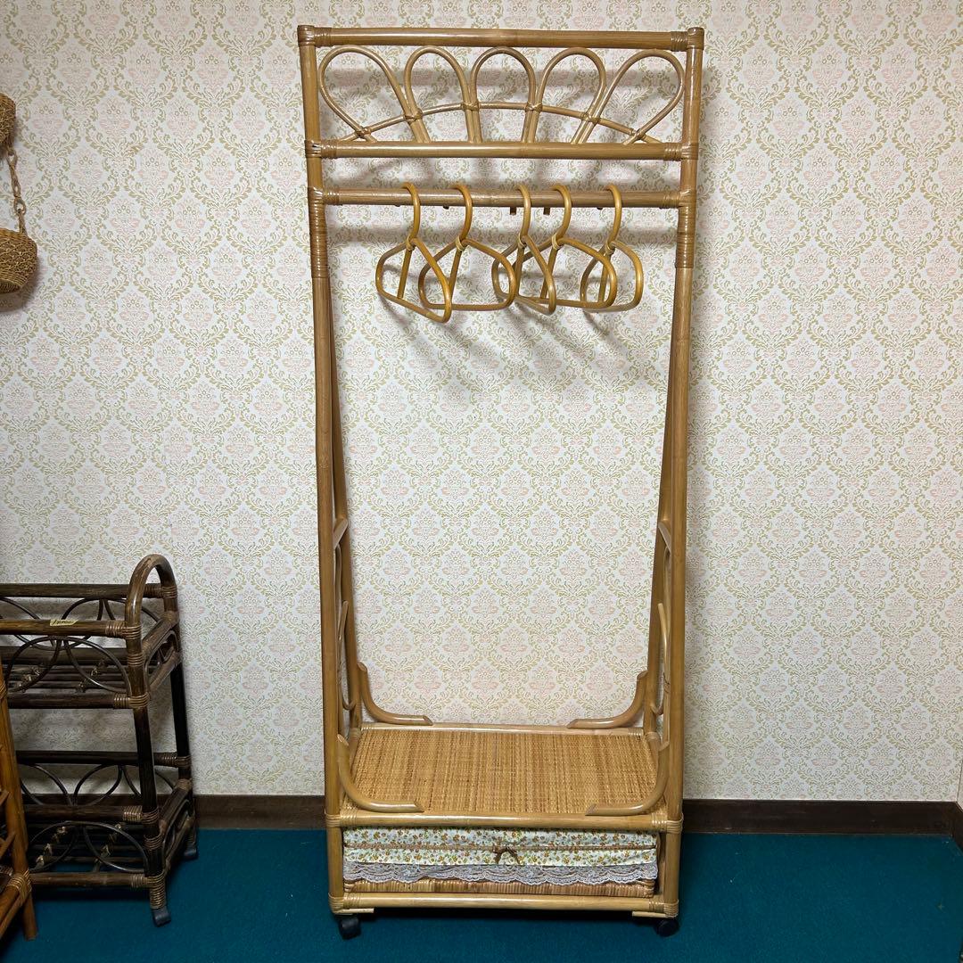 美品！ラタン　ハンガーラック