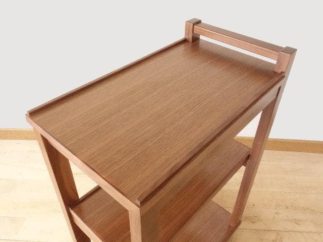 北海道手作り家具　ウォールナット材　木製　ワゴン