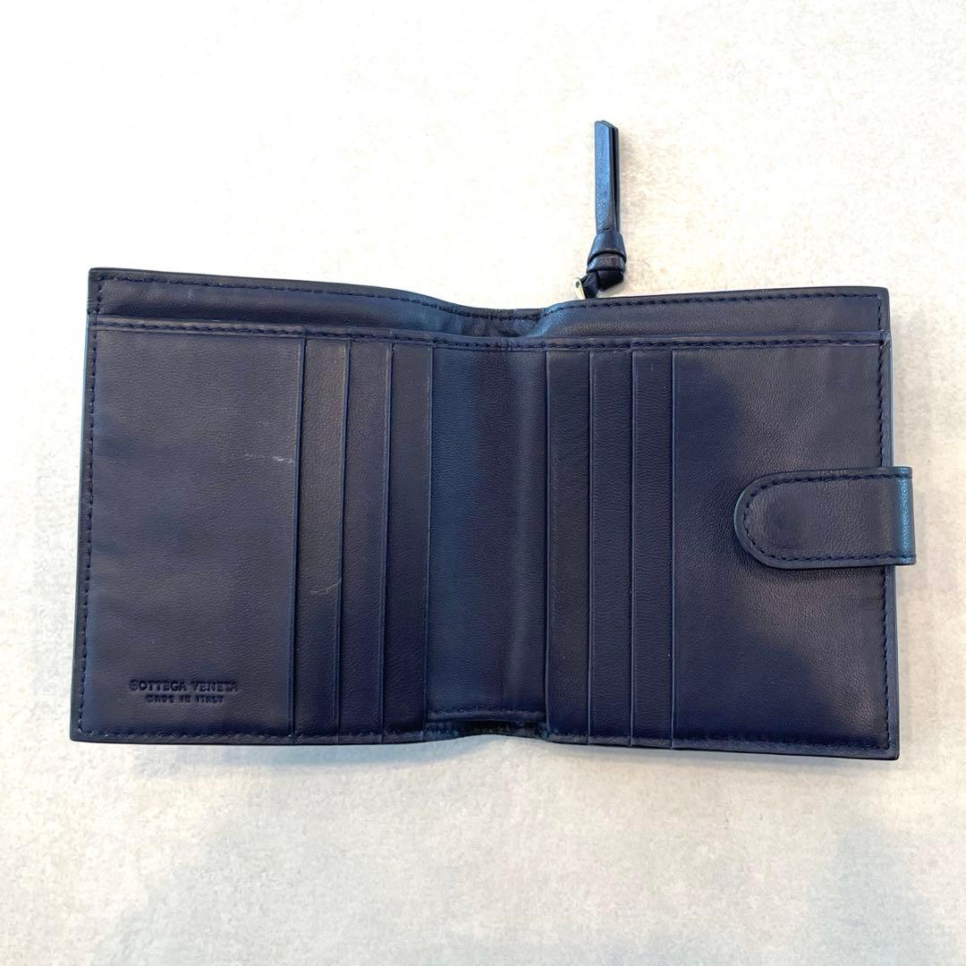 BOTTEGA VENETA イントレチャート 二つ折り財布 レザー ネイビー