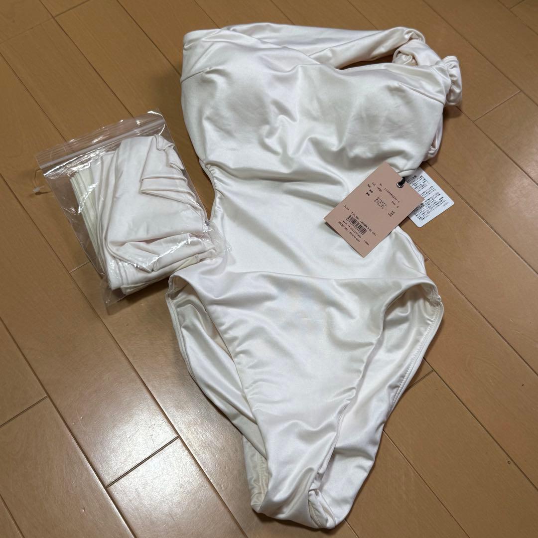 エイミーイストワール eimy istoire ワンショルダーワンピース　水着