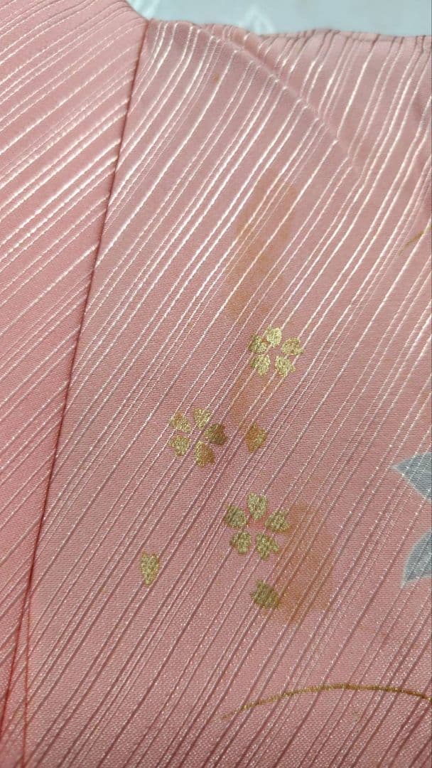 RK545子供着物着丈136センチ裄丈51センチ7歳前後用重ね襟付き正絹