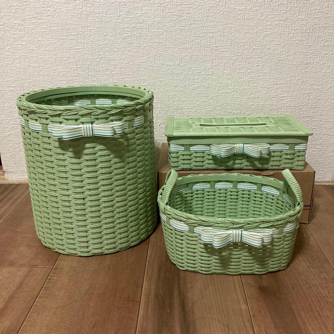 minoriページ　エコクラフト　クラフトバンド　ゴミ箱とかご