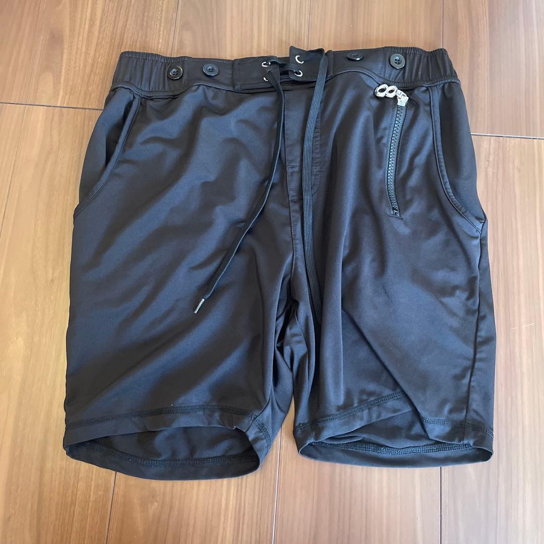 【⭐️シーズン到来！美品⭐️】muta MARINE　ラッシュショートパンツ　水着