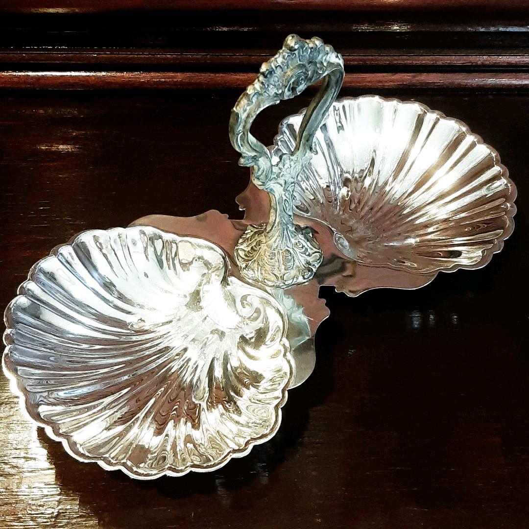 NYで買ったアンティークなシェル型トレイ