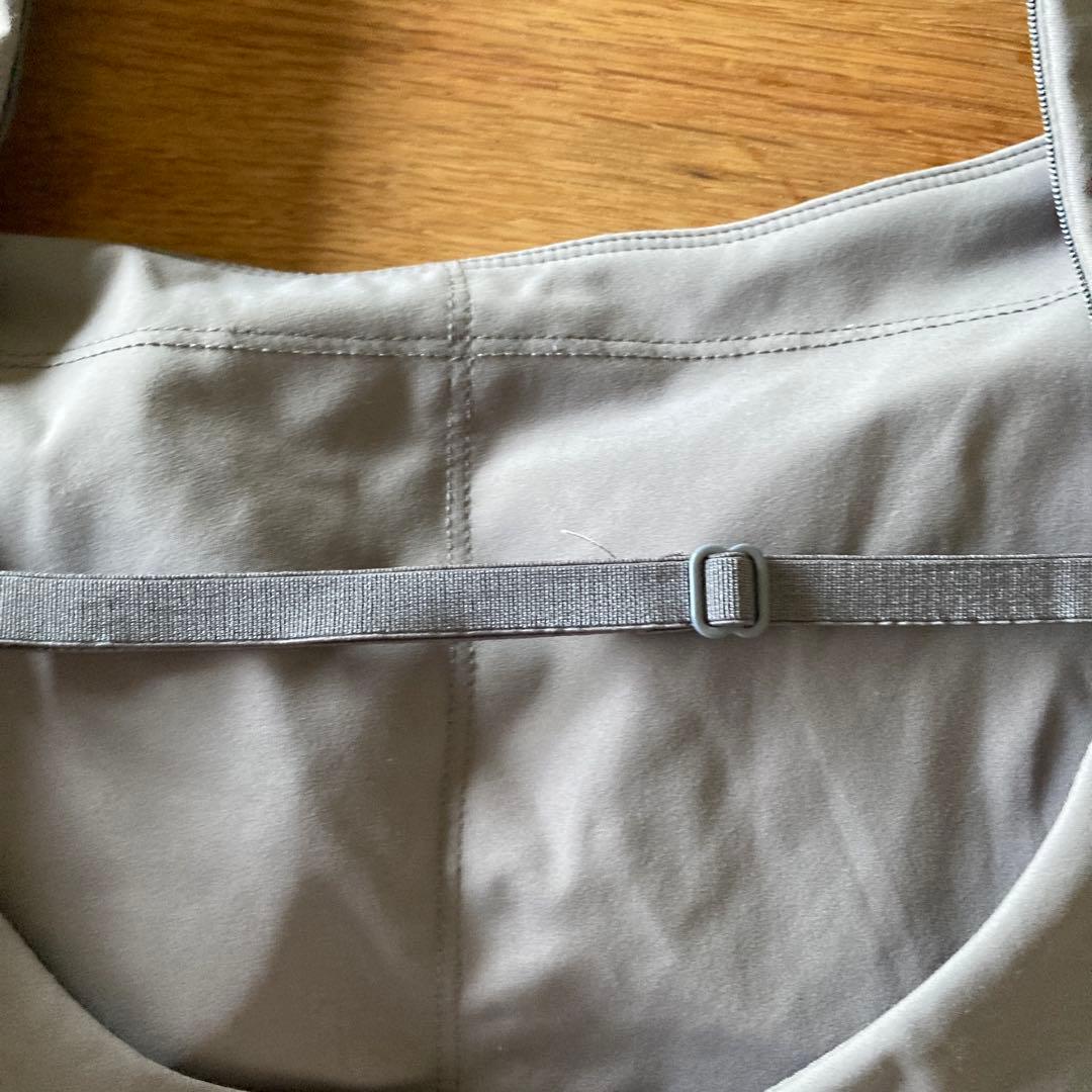 ALEXIA STAM グレー色　ヨガウェア上下セット Mサイズ