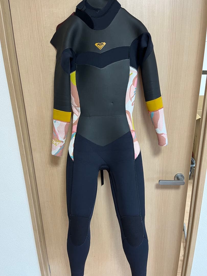 ROXYウェットスーツ 5mm スキン 裏着毛