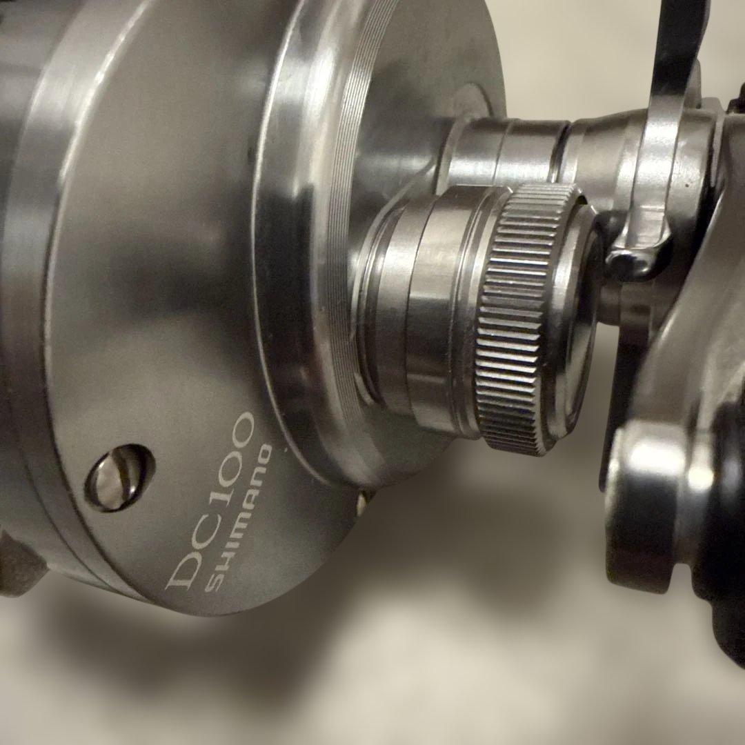 シマノ 20 カルカッタ コンクエストDC 100